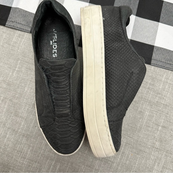 J/Slides Heidi Snake Embossed Leather Shoe - Picture 7 of 12